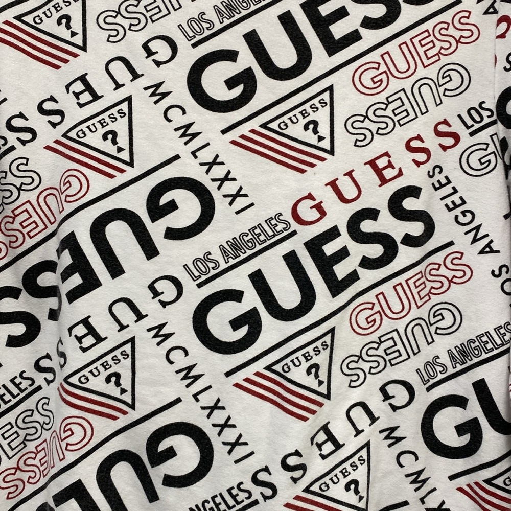 Guess White Crewneck Long Sleeve with All Over GUESS Print Men’s Size S - Picture 5 of 5